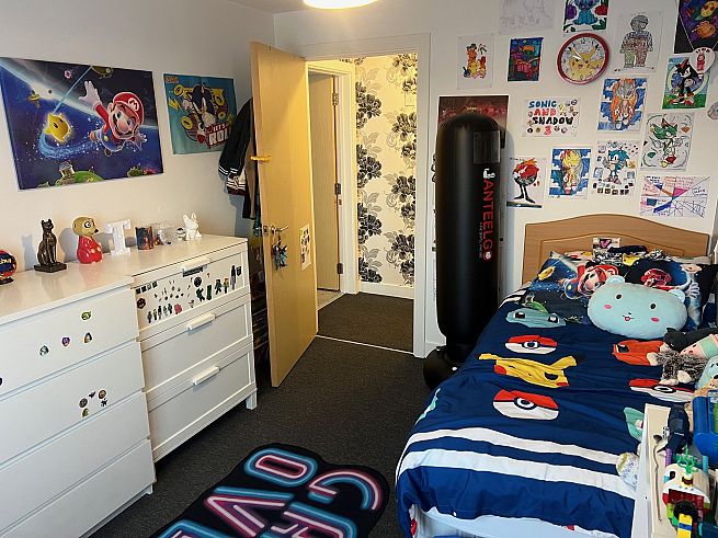 80 Hollybrook Park, Bristol, Bristol